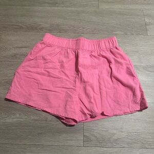 women’s pink shorts